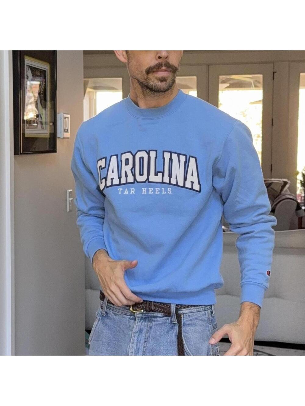 💙 Champion UNC Tar Heels Sweatshirt (S)